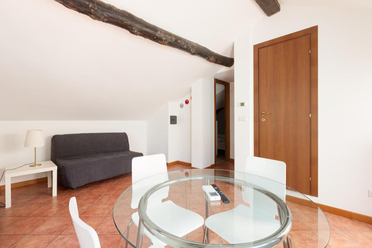 Corso Como Balcony Apartment Милан Экстерьер фото